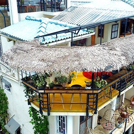 Habibi Hostel & Restaurant Unawatuna Bagian luar foto