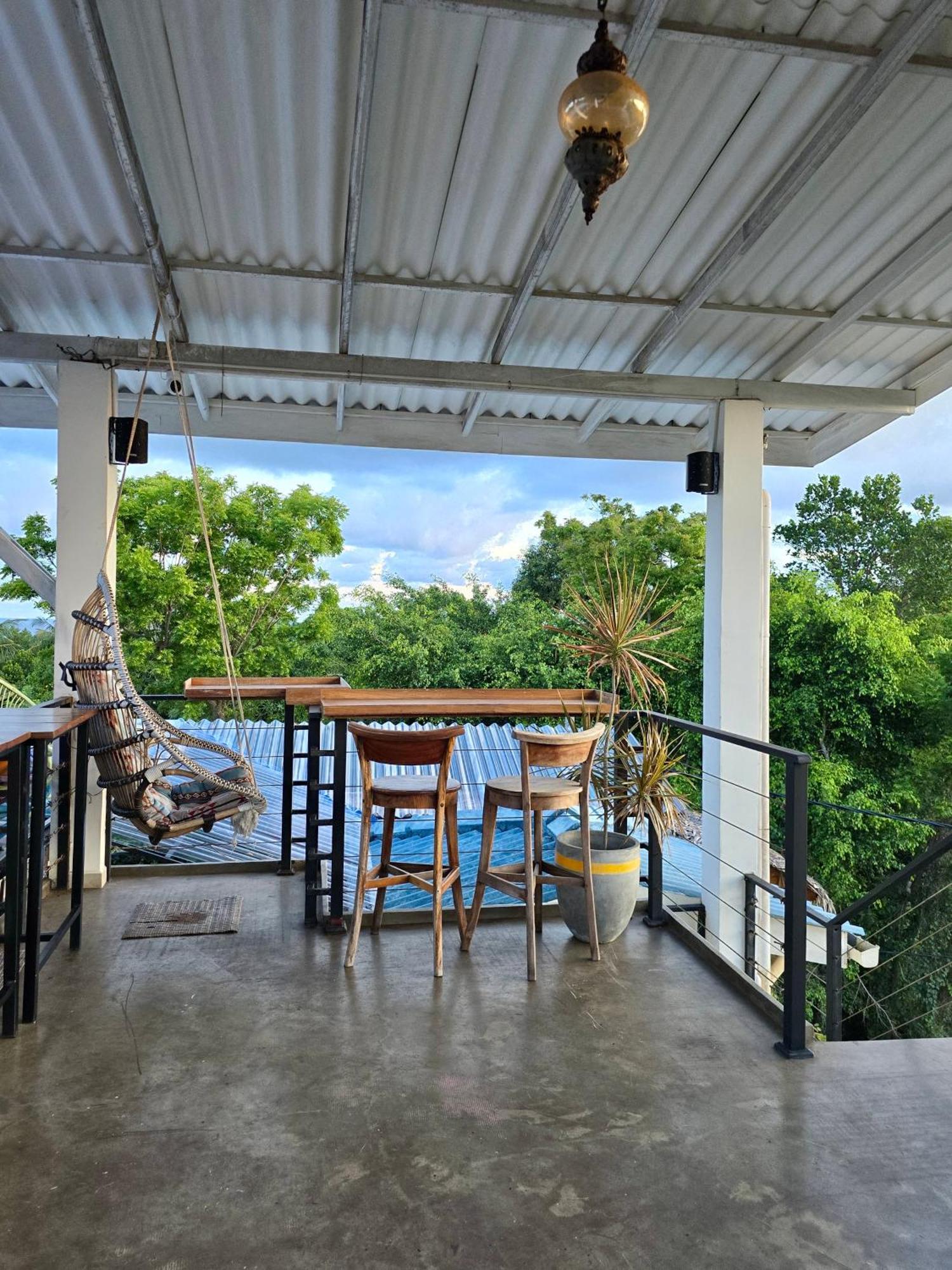 Habibi Hostel & Restaurant Unawatuna Bagian luar foto