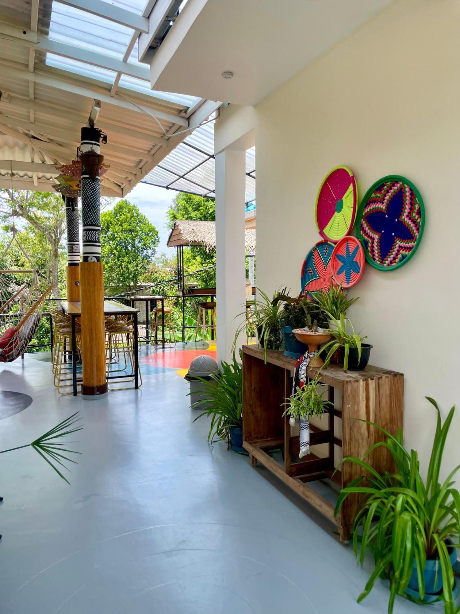 Habibi Hostel & Restaurant Unawatuna Bagian luar foto